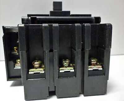 Mitsubishi NF30-SW-3P-20A 20A 3P 220VAC Molded Case Circuit Breaker
