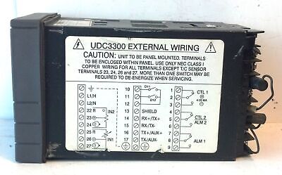 Honeywell DC330B-KE-000-21-000000-00-0 90-250 VAC UDC3300 Temperature Controller