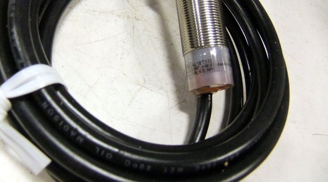 Eaton Cutler-Hammer E57LAL18T110 Inductive Proximity Sensor
