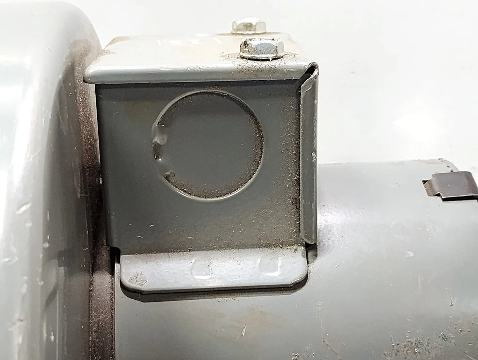 Dayton 2C915A 7021-3483 230 V AC 3020 RPM Type U21B Blower Motor