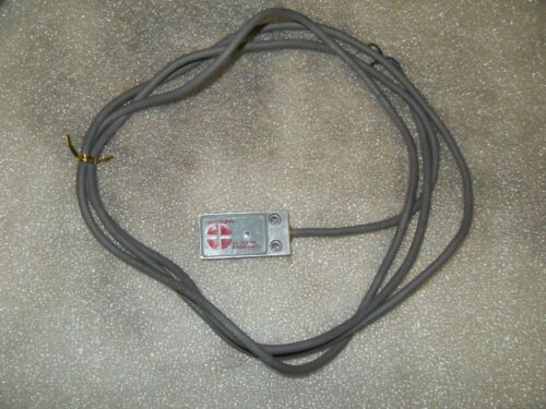 Balluff BES-516-300S76-2 Proximity Switch