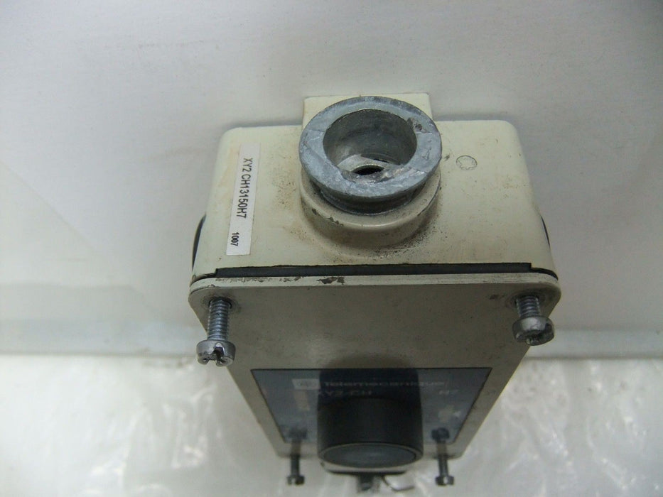 Telemecanique Cable Pull Switch XY2CH13150H7