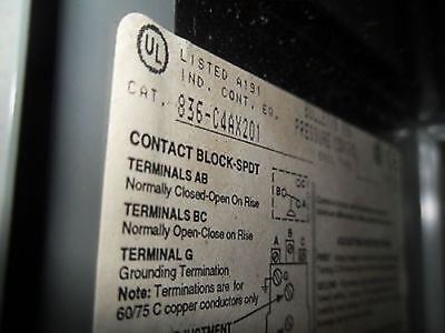 Allen-Bradley 836-C4AX201 NEMA 1 Pressure Switch