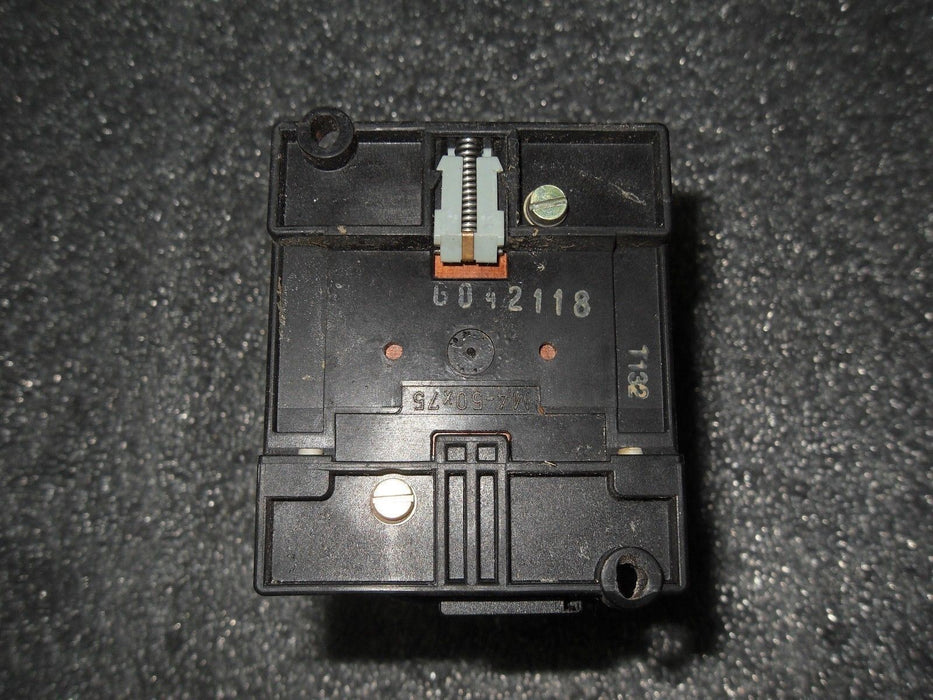 1 Siemens 3TB44 17-0B CONTACTOR