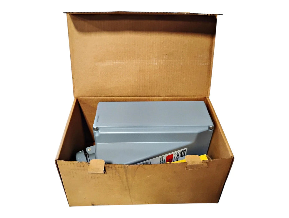 Hubbell HBL460MI7W 480 V AC 60 A CIRCUIT-LOCK Pin & Sleeve Mechanical Interlock