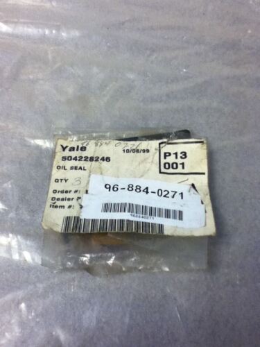 3 Yale 504228246 Oil Seals