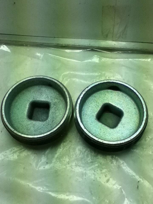 LOT OF 2 CROUSE HINDS PLG105 SQUARE HEAD PIPE PLUGS