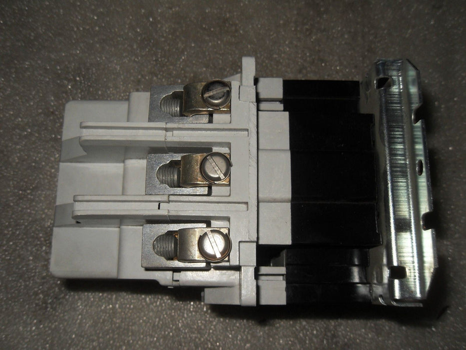 Westinghouse A202K3CAZ 100A 600VAC Contactor