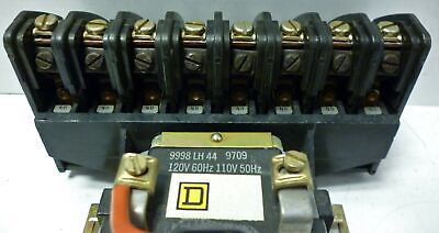 Schneider 8903LXO80 Mechanically Held Lighting Contactor