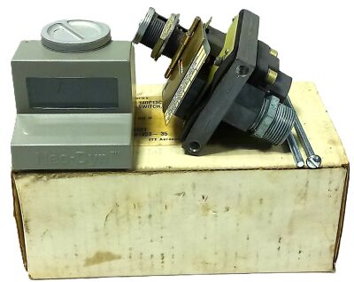 ITT 140P13C3 Neo-Dyn Aerospace Adjustable Pressure Switch