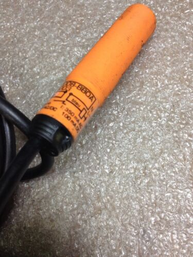 IFM Efector KG-2008-BBOA PROXIMITY SWITCH