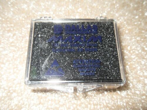 10 NIB Maxim MAX8526EUD Linear Voltage Regulators