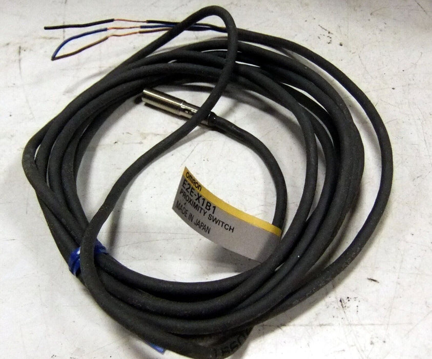 Omron E2E-X1B1 Proximity Switch
