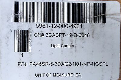 Omron PA46SR-5-300-Q2-NO1-NP-NGSPL Safety Light Curtain Receiver