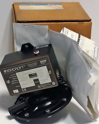 Ashcroft D424V-XFM Digital Pressure Switch