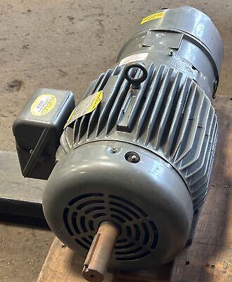 Baldor 230/460 V 3 PH 1140 RPM 7.5 HP 215T Frame TE Motor w/ Stearns Brake
