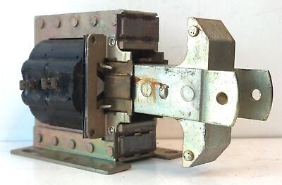 Dormeyer 4X242 120 V AC Mechanical Solenoid Transformer