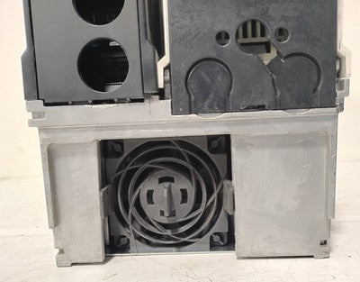 Emerson M200-05400270A 380-480 V 20 HP UNIDRIVE M200 Variable Speed Servo Drive