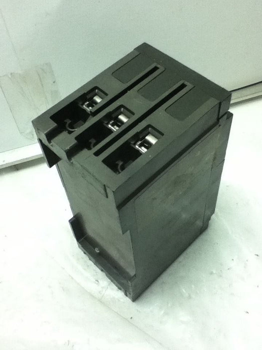 Siemens 3VE4200-0CS00 Circuit Breaker- No Box