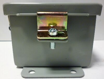Hubbell B040403 Electrical Enclosure