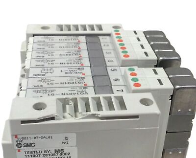 SMC VV5Q1107DAL01092 7 Station Pneumatic Manifold Base w/ VQ1301N-51 Solenoids