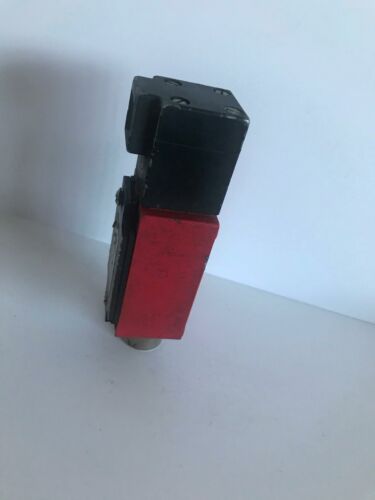 Allen-Bradley Interlock Switch 802F-E60MS2