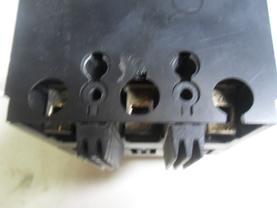 ABB UXAB 727131 R 709 3P 480VAC 50AMP CIRCUIT BREAKER
