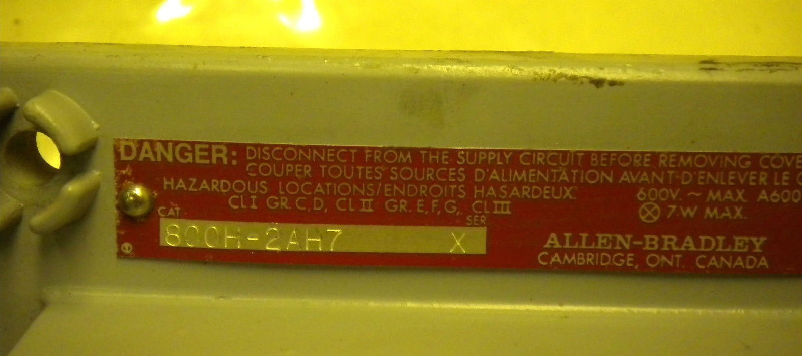 Allen-Bradley Push Button Station 800H-2AH7 600V10A Start Stop