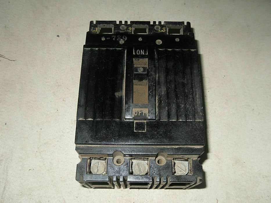 GE TEF134015 Circuit Breaker