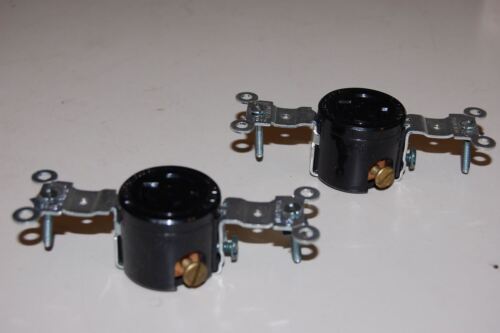 LEVITON 4760 SINGLE RECEPTACLE LOT OF 2