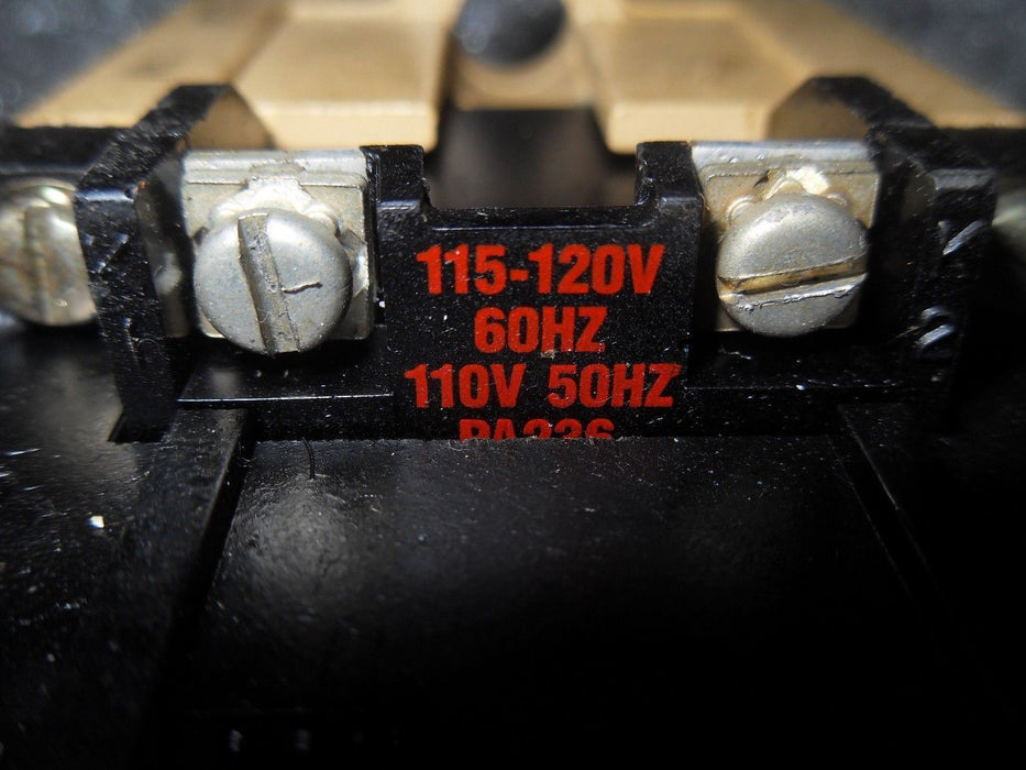 Allen-Bradley 700-PL400A1 Relay W/ Mechanical Latch Unit
