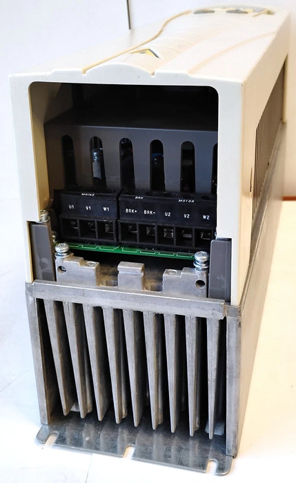 ABB ACS550-U1-015A-4 380-480 V AC 10 HP AC Drive