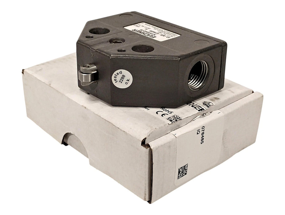 Euchner N1AR502-M 230VAC/24VDC 8/6 A Roller Plunger Limit Switch