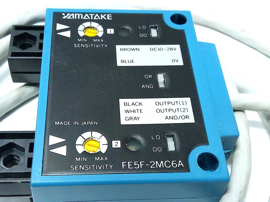 Pepperl Fuchs FE5F-2MC6A 10-28 V DC Fiber Optic Photoelectric Sensor