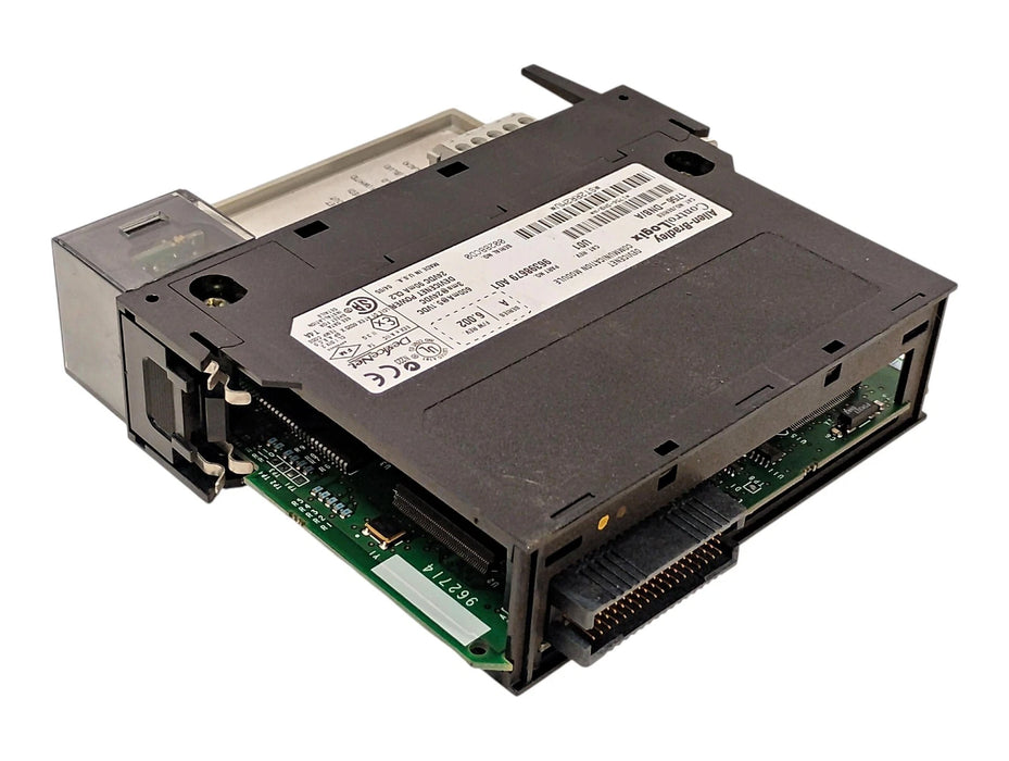 Allen-Bradley 1756-DNB Ser A CAT Rev U01 F/W Rev 6.002 24 VDC Digital PLC Module