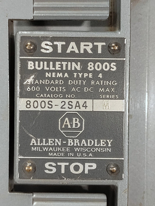 Allen-Bradley 800S-2SA4 600 VAC/DC 5 A NEMA Type 4 Start-Stop Pushbutton Station