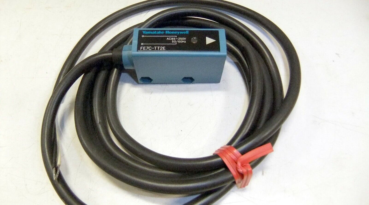 Yamatake Honeywell Photoelectric Control FE7C-TT2E