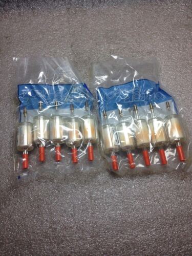 10 JOHNSON CONTROLS A-400-137 IN-LINE OIL FILTERS