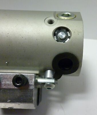 SMC CLK2PA40-100Y-B-P74SE Pneumatic Swing Clamp Cylinder