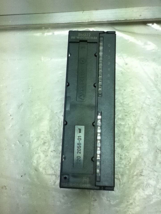 Siemens 6ES7-322-1BH01-0AA0 OUTPUT MODULE