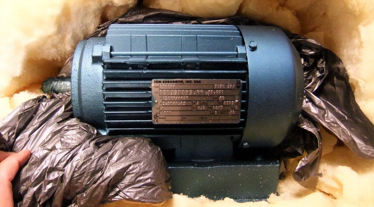 Sew Eurodrive KHZ37DT80W4VRTFES1T 1HP Gear Motor DT18ON4