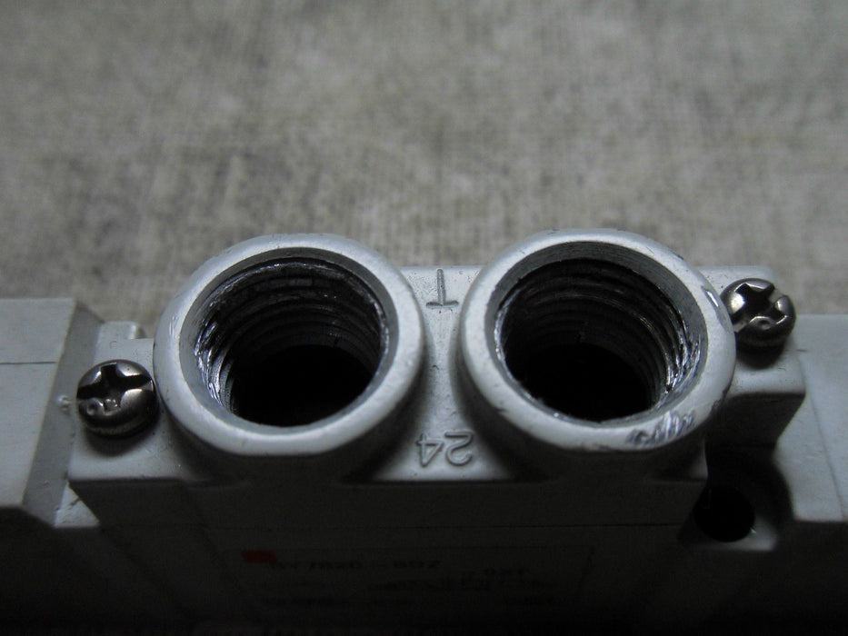 SMC SY7520-5DZ-02T Solenoid Valve