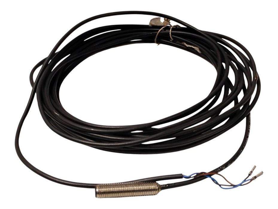Allen-Bradley 872C-D2NP8-E5 10-30 V DC Inductive Proximity Sensor