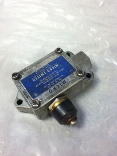 MICRO SWITCH BAF1-2RN2-RH LIMIT SWITCH