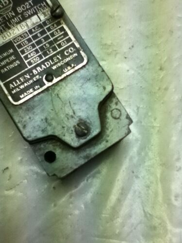 Allen-Bradley 802T-BT SERIES 1 LIMIT SWITCH- NO BOX