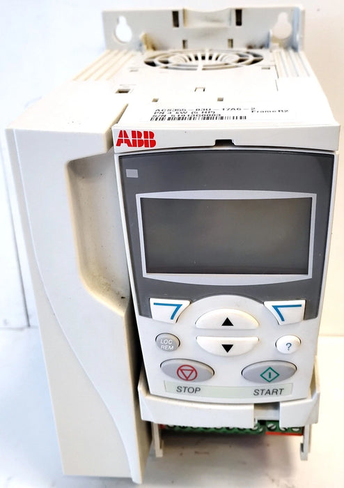 ABB ACS355-03U-17A6-2 200-240 V AC 4 kW 5 HP 17.6 A Variable Frequency Drive