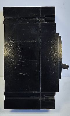 GE TEB111030WL 30 A 120 V Molded Case Circuit Breaker