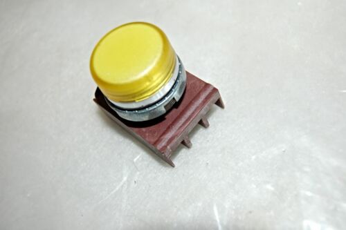 GE P9CLGD Yellow Pilot Light LOT OF 3