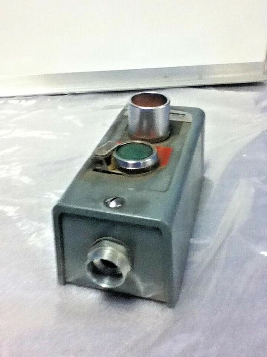 Allen-Bradley 800H-2HZ Series L Pushbutton Station