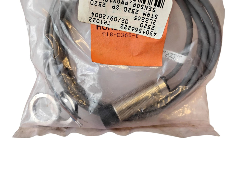 ISSC T18-D360-F 10-30 V DC Inductive Proximity Sensor